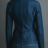 Timeless Fitted Denim Jacket with Pockets