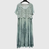 INDIGO | ELEGANT MIDI DRESS WITH FLORAL PATTERN