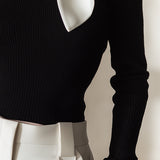 One-Shoulder Knit Top With Contrast Bow Detail