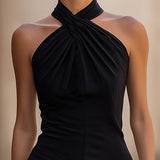 Sleek Halter Neck Twist Front Sleeveless Top With Keyhole Cutout